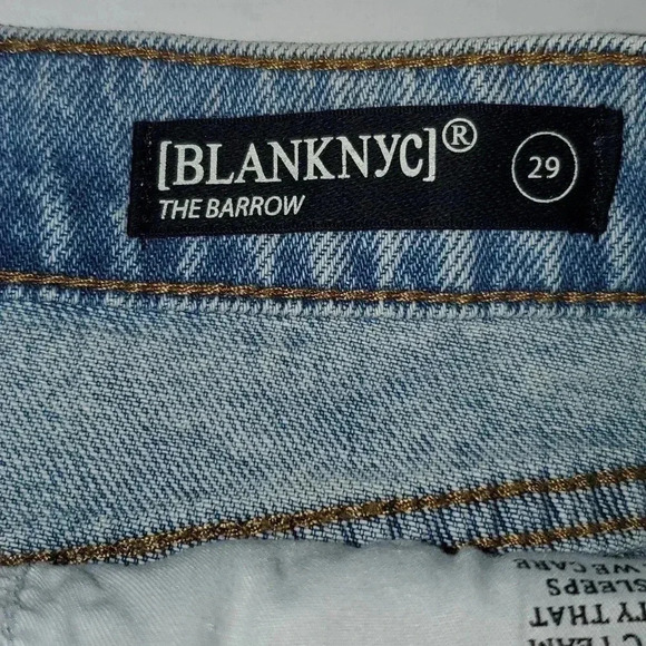 Blank NYC "The Barrow" Distressed Acid Wash Vintage High Rise Denim Short NWT - Picture 11 of 12